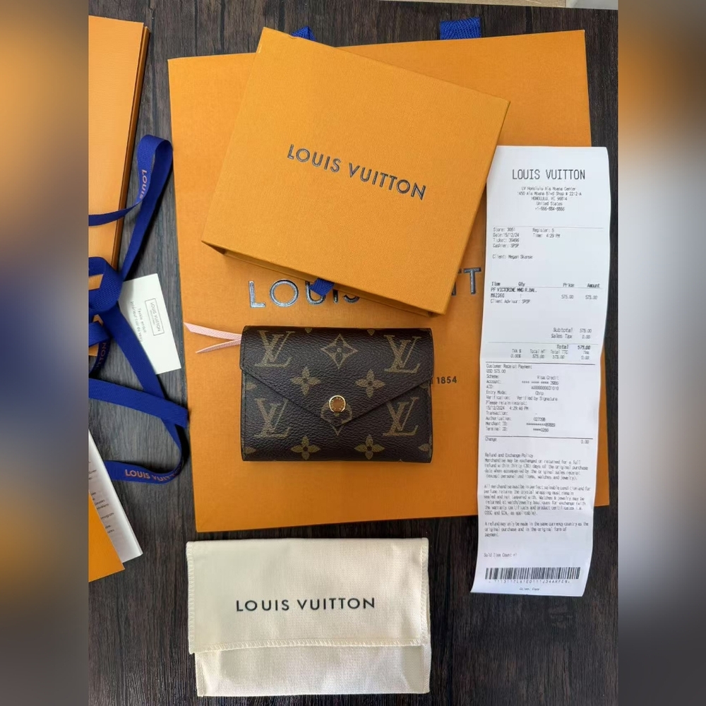Louis Vuitton Victorine Wallet